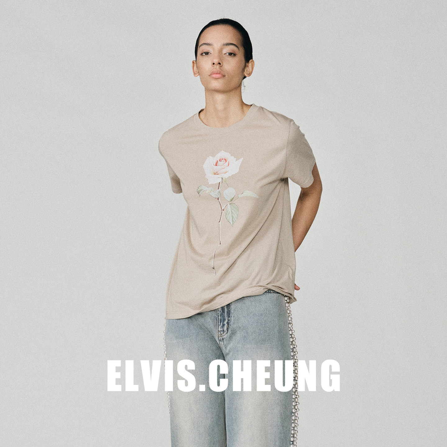 ELVIS.CHEUNG26春夏玫瑰印花设计短袖T恤女宽松圆领上衣简约百搭