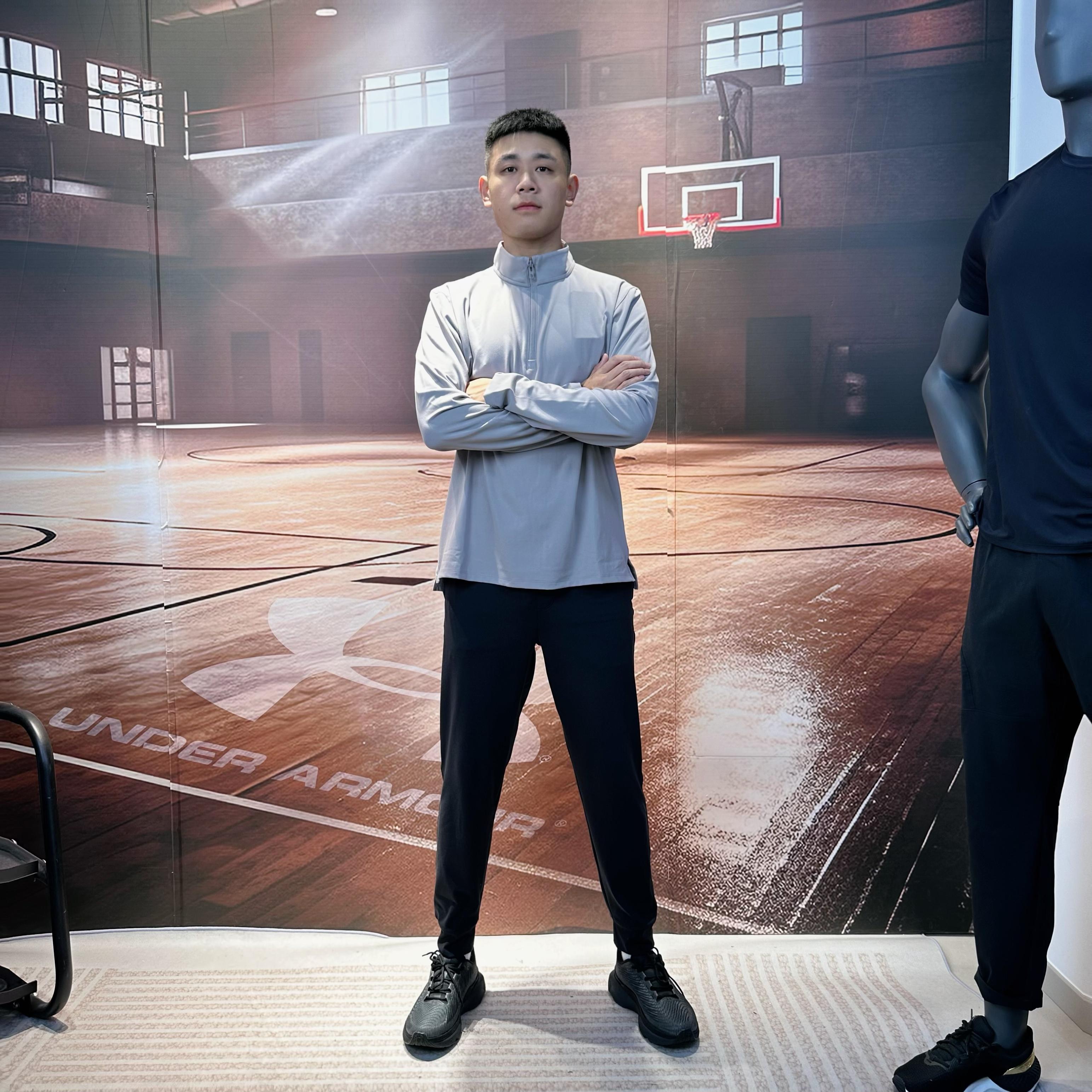 安德玛UA 男子Meridian 1/4拉链跑步训练运动长袖T恤1387905