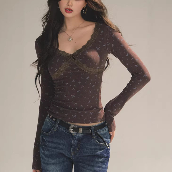 2026春季复古打底衫内搭低V领碎花上衣修身显瘦正肩长袖T恤v领