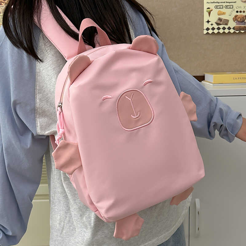 日系可爱大容量旅游出行双肩包