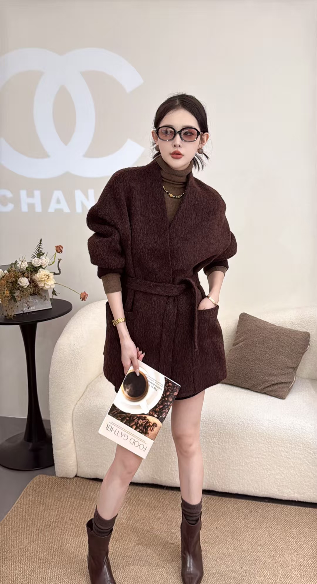 2025秋冬新款立领羊毛羊绒双面呢短款大衣设计感外套女腰带款大衣