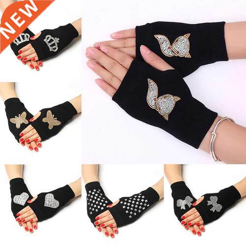 Lovely Cartoon Animals Pattern Skull Winter Rivet Gloves Wom