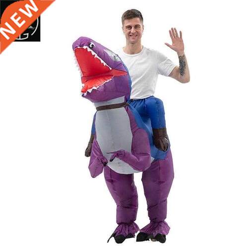 doll riding velociraptor dinosaur park velociraptor Hallowee