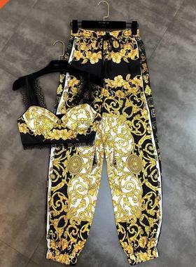 2021 Spring Summer Yellow Floral Print Lace Short Dew Navel