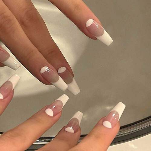 24pcs Press On Nails Detachable White French Middle Length C
