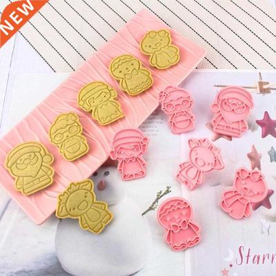 6Pcs/Set Cookie Cutters Christmas Theme Design Reused Plasti