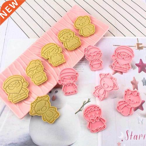 6Pcs/Set Cookie Cutters Christmas Theme Design Reused Plasti