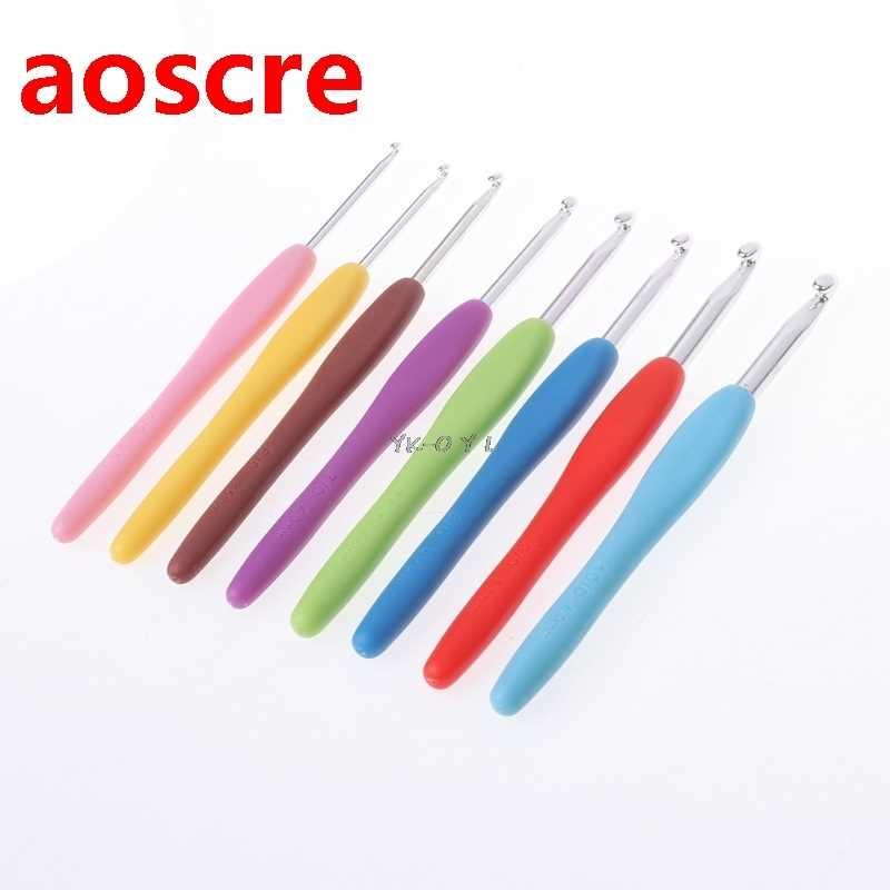 8Pcs Crochet Needles 2.5-6mm Rubber Handle Hooks Knitting Se