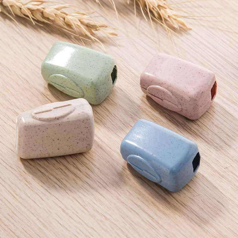 4Pcs/set Portable Tooth Brush ver Holder Toothbrush Headgear