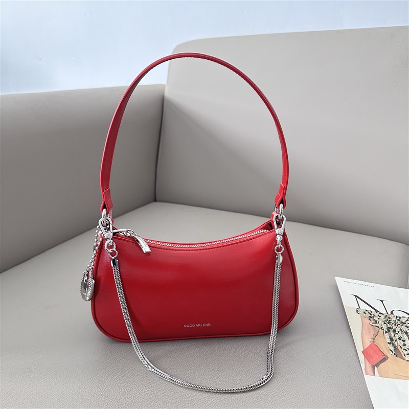 包女包2025夏季新款时髦简约百搭复古腋下包法棍包糖果色单肩小包