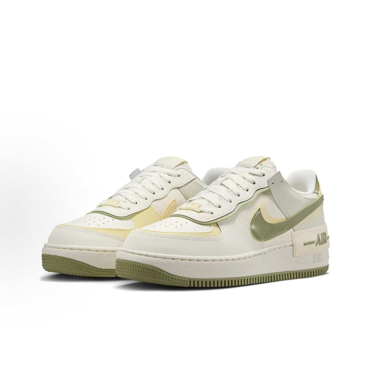 Nike Air Force 1 LOW 低帮 板鞋 女款 白绿色FN6335-101乔治
