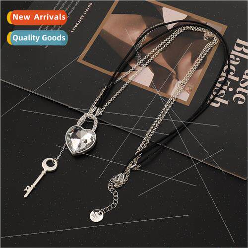 Long Chain Sweater Chain New Key Lock Necklace Vintage mple