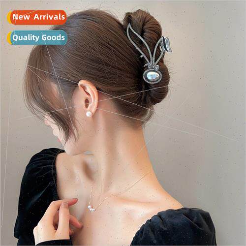 new French fall winter back head pressure hair grab clip gir