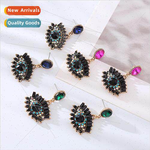 Europe Fashion Unique Eye Shape Stud Earrings Alloy Diamonds