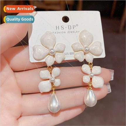 atmosphere celebry oil drop flower earrings s925 silver need