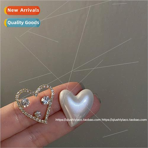 2020 asymmetrical bouncy girl AB earrings super sparkly diam