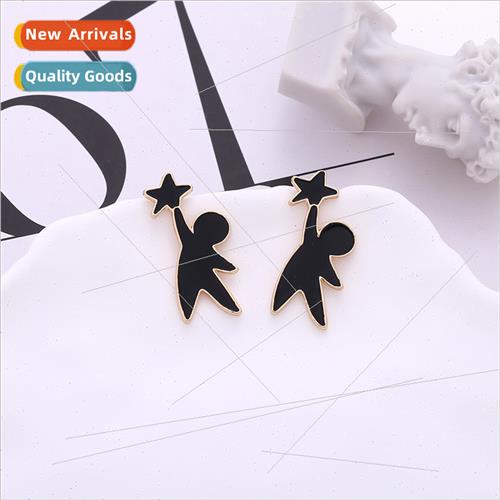 ZA personaly simple cartoon people pick star earrings creati