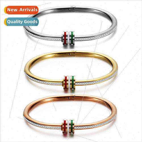 Europe mple Tanium Steel Women Bracelet Tricolor Stripe Drip