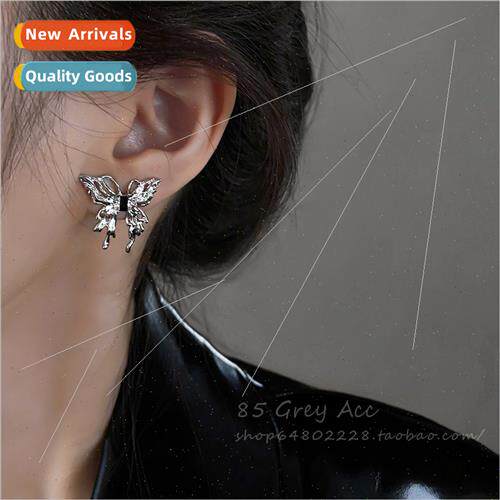 Hollowed out diamond butterfly earrings 2022 new tide cool n