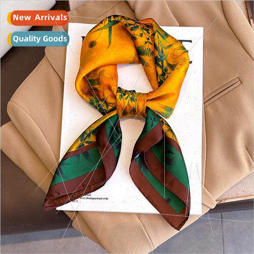 2023 new printing fashion small square scarf women silk scar