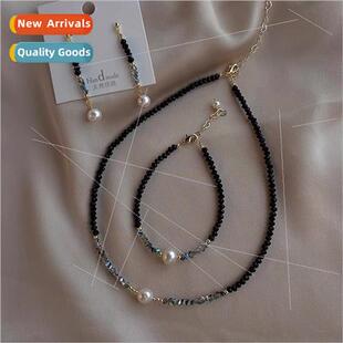 Black pointed crystal pearl necklace threepcs set female ear