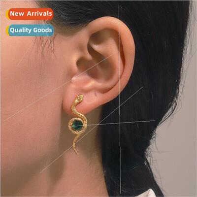 Fashion single emerald studs twisted small snake earrings ea