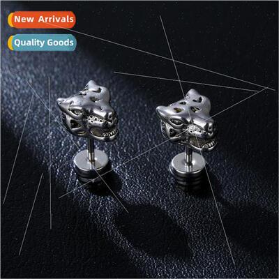 Europe casting wolf head earrings male simple stainless stee