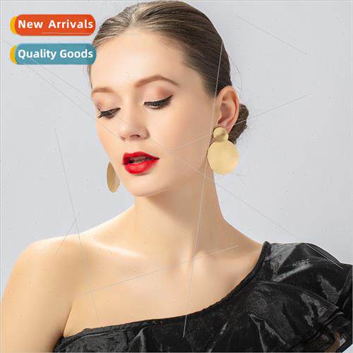 Europe atmosphere earrings brushed versatile simple medium-l