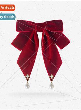 terary French Vintage Lola English Velvet Pearl Fabric Brooc