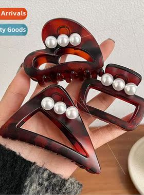 Korea new medium-sized grasp clip tortoiseshell color pearl