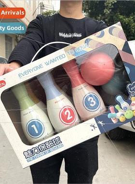 Boys girls bowling children parent-child interaction leisure