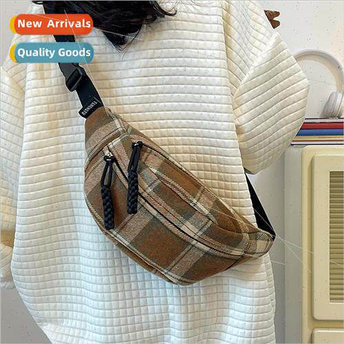 Japan tweed plaid fanny pack teenage students chest bag fema