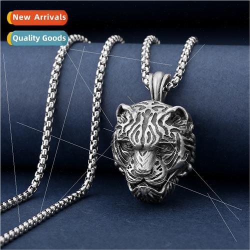 Vintage Tiger Head Bully Zodiac Tiger Amulet Pendant Men Nec