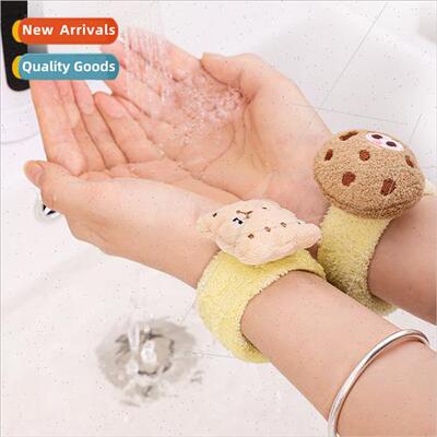 Cute dolls pop circle pat pat coral velvet face wash waterpr