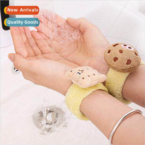 Cute dolls pop circle pat pat coral velvet face wash waterpr