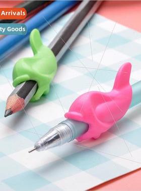 licone small fish pencil grips Children students wring grip