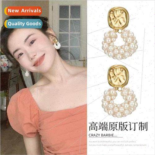 Round ear clip female whout ear holes French retro pearl hun