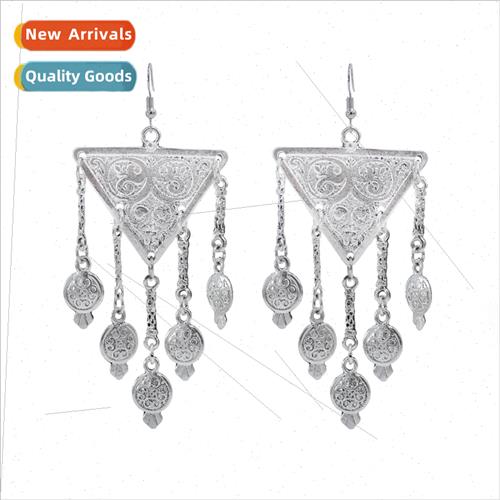Ethnic wind inverted triangle tassel earrings female retro M