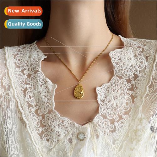 French niche collarbone chain large teardrop shaped bumpy ne
