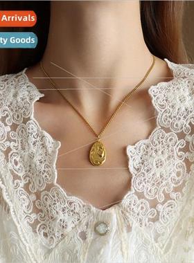 French niche collarbone chain large teardrop shaped bumpy ne