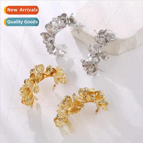 Europe retro alloy flower earrings female wind temperament C