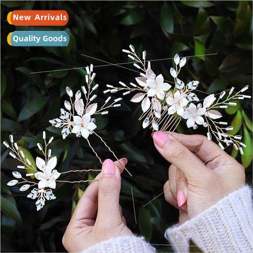 Bridal jewelry photography photo hair accessories flower rhi