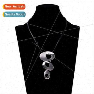 Women medium-length necklace new metal color collision fashi