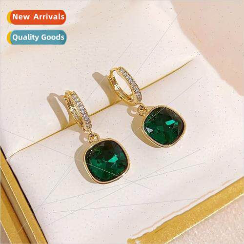 Koreains new geometric diamond ear buckle niche premium earr
