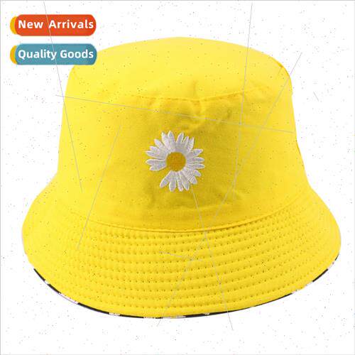 Double-sided wear small daisy fishing cap men women in sprin