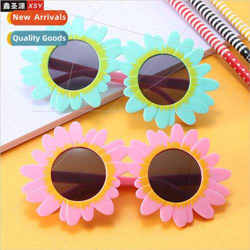 Pendulum running jungle baby sunglasses quirky glasses UV pr