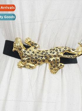 2023 Heavy Antique Feeling Too Delicate Metallic Gold Engrav