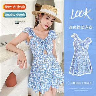 conservative one piece Swimsu breast fashion small womens