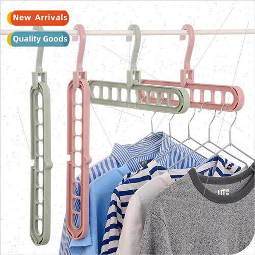 Multi-functional nine-hole hanger household travel organizer