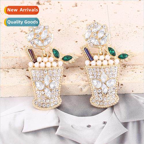 Exaggerated creative personaly drilling wine glass earrings